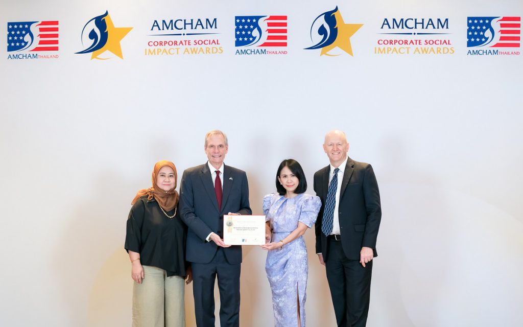 มอนเดลีซ อินเตอร์ เนชันแนล (ประเทศไทย) จํากัด เป็นตัวแทนรับรางวัล AMCHAM Corporate Social Impact Recognition ระดับแพลทินัม เป็นปีที่ 10